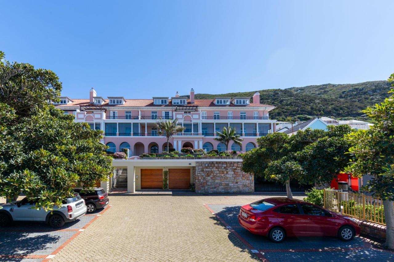 Majestic Ocean View Retreat Apartment Cape Town Exterior photo